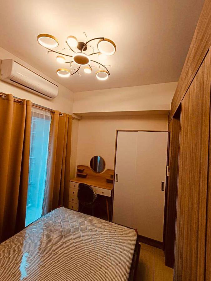 Shore 2 Residences, Tower 3, Moa Complex, Pasay City, Philippines Luaran gambar